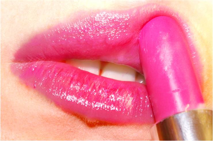 Pink Lipstick Shade